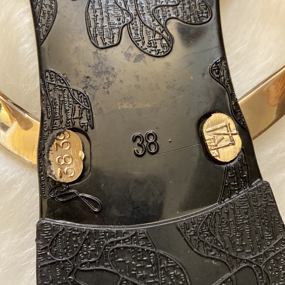 Cute bow detail slipper in size 38 - Picture 4 of 6